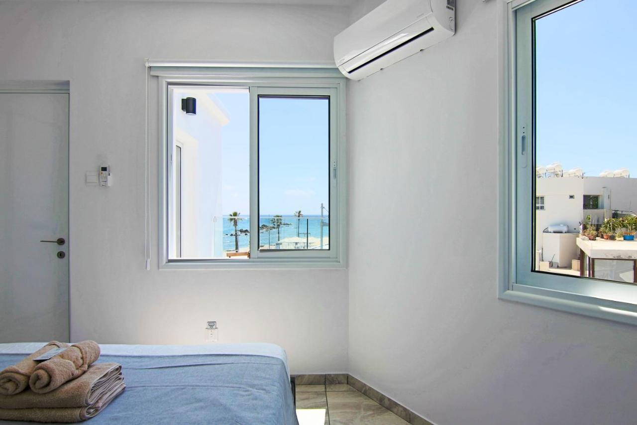 Phaedrus Living: Seaside Luxury Flat Lighthouse 74 Apartamento Pafos Exterior foto